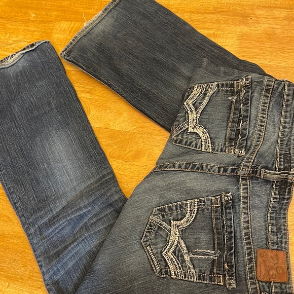 Big Star Maddie Mid Rise 34R women’s jeans. Very soft and comfy - Picture 5 of 5